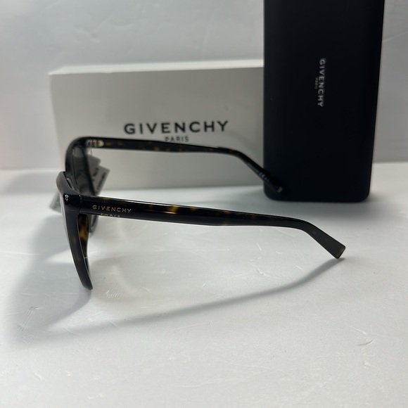 New Authentic GIVENCHY GV 7199/S - 086 HA HAVANA Sunglasses - Picture 10 of 16
